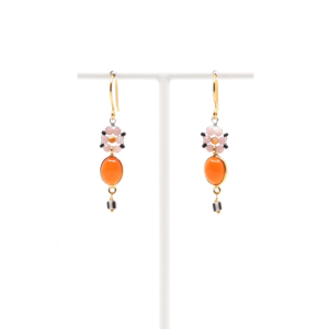 AX – oorbellen met cornaline en kwarts