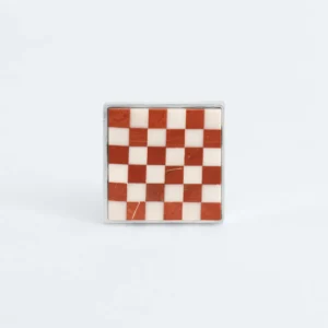 Wouters&Hendrix – statement vierkante mosaic ring met witte onyx en rode jaspis