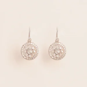 Wouters&Hendrix – oorringen met diamant rosas