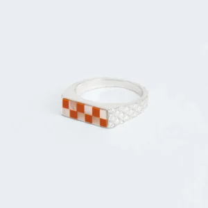 Wouters&Hendrix – statement mosaic ring met witte onyx en rode jaspis