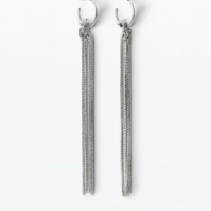 Lore Van Keer – strata oorringen met ketting