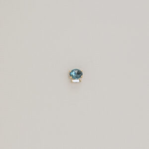 Céline D'aoust - 14K gouden one of a kind single stud met aquamarine toermalijn en diamant