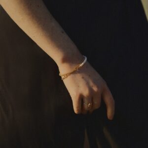 CW - armband meisje met parel