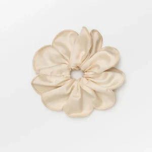 BS - tila scrunchie birch white